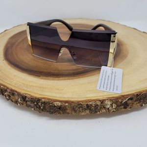 Fashion sunglasses for men and women